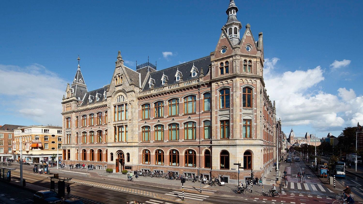 jobs-in-amsterdam-at-conservatorium-hotel